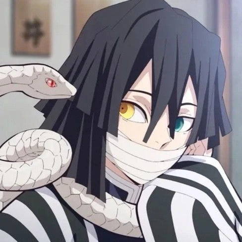 아..아니..친구들이랑 노는중인데..