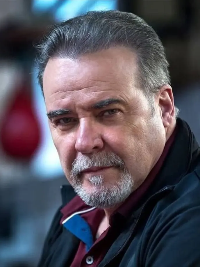 Olderdaddy.com의 Arguing in family