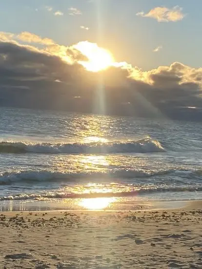 billyiskindasilly의 “Oh cmon! Don’t splash me..” |