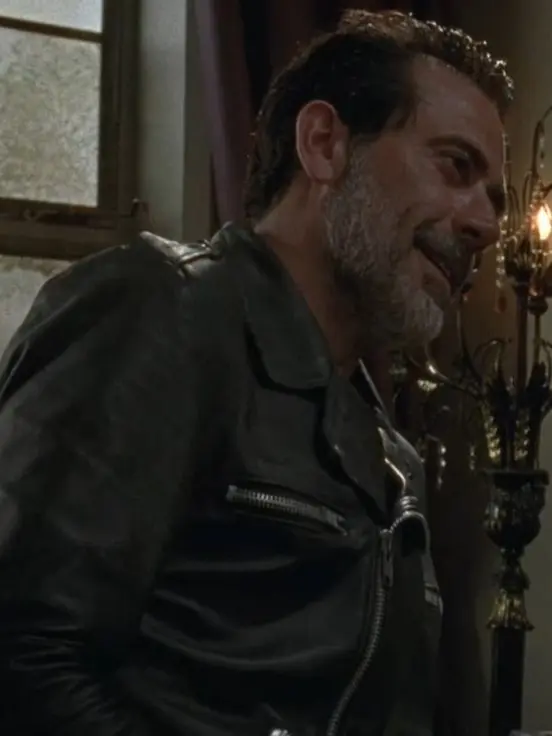Della8848의 Negan Smith