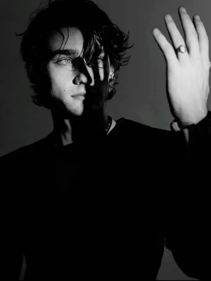 Slipmami의 Damon