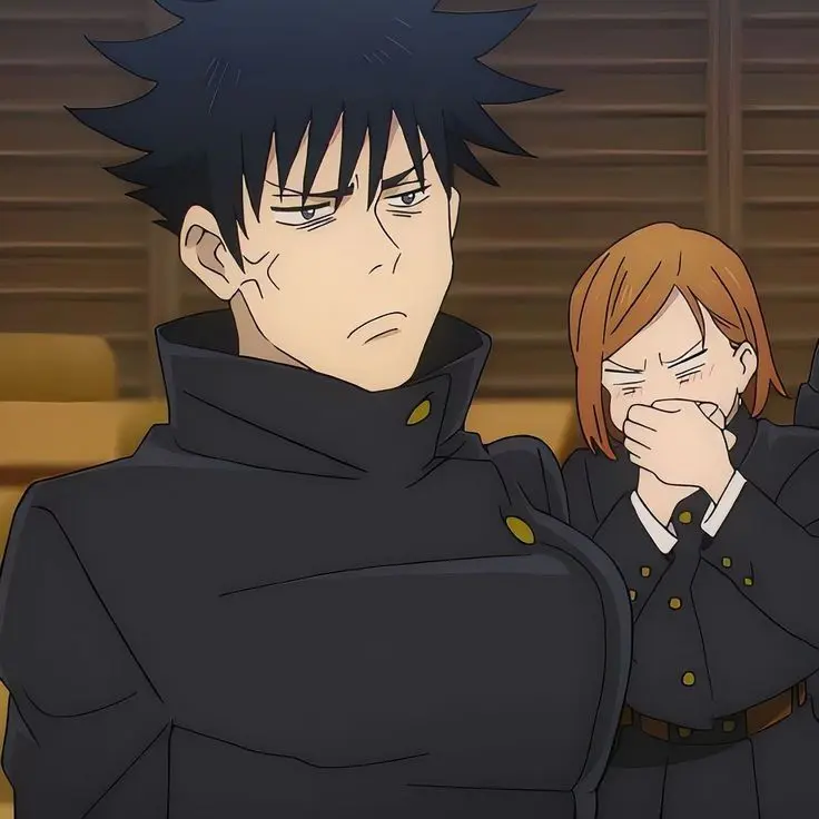 SappyCrumb3559의 고죠 셔츠에 커피를 쏟았다