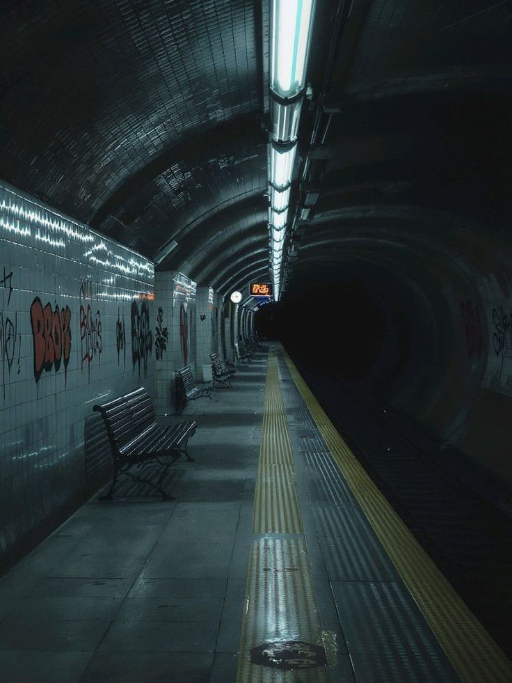 「🚇 막차가 사라진 역」 대표 이미지