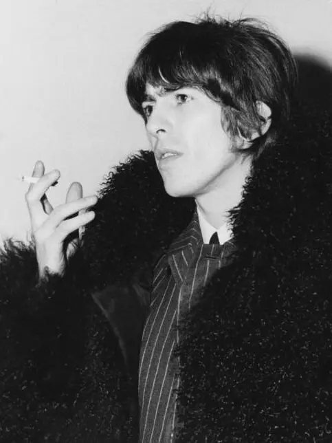 Pierrestarr의 George harrison - sleepy (1960)