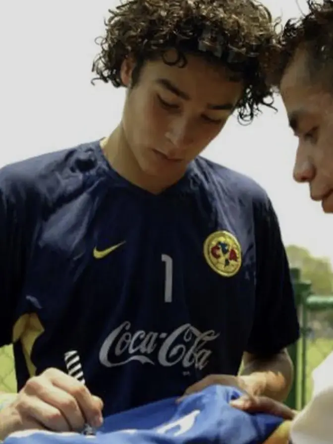 kayvolas의 You’re a girl? | Memo Ochoa