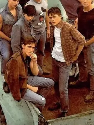 AxxPookie29의 Darrel Curtis