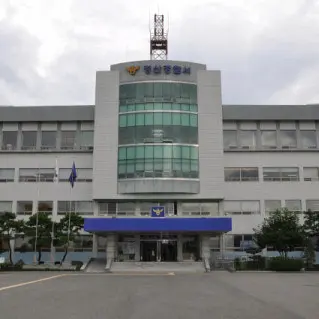 QuietClean3698의 김유진