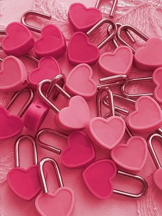 LovelyTail0433의 남자친구들에게 오해 받았다