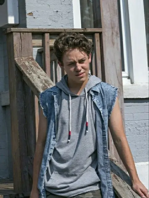Illicitbeauty의 Carl Gallagher's Girl?