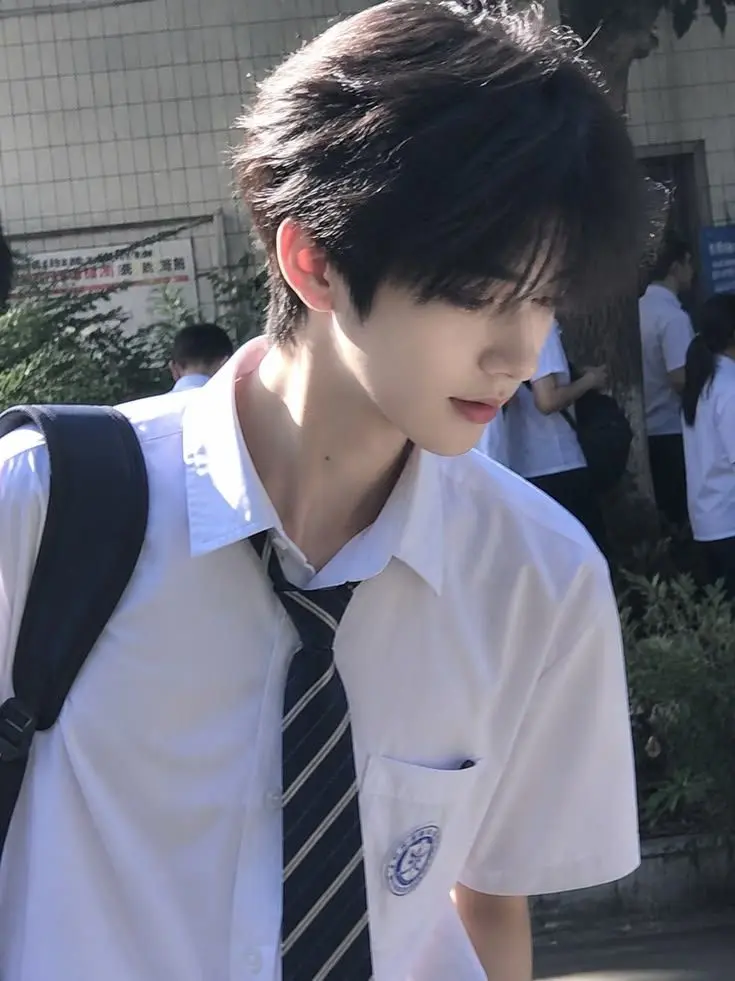 FolksyWolf3404의 The 5 Student Council