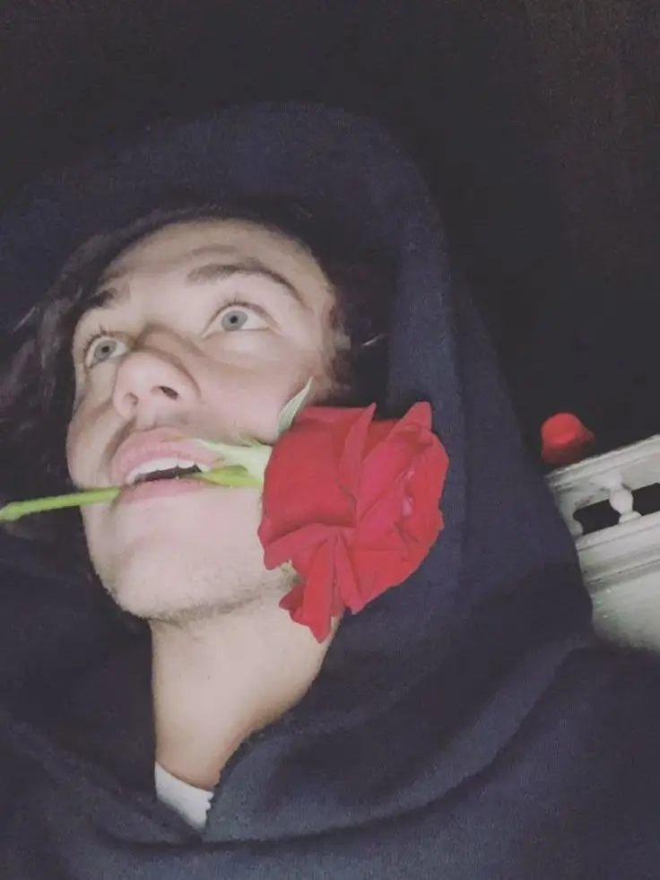 EmiLuvv의 Almost late..