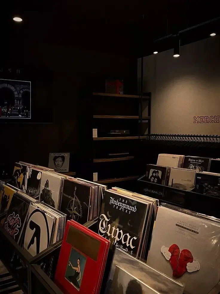 WetBlade6641의 ○○しないと出れない部屋!!