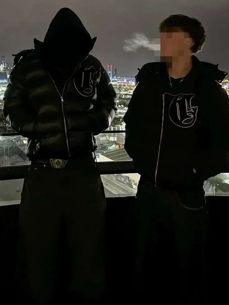 NimbleSea4074의 Enzo and Ethan