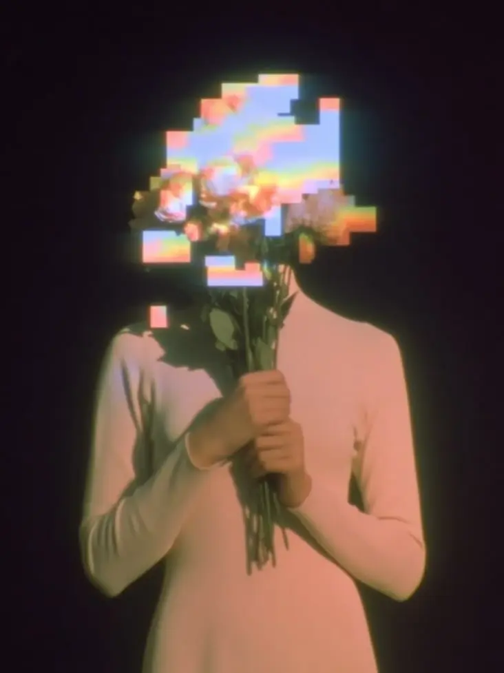 q.bl0od.chain의 花を持つ男