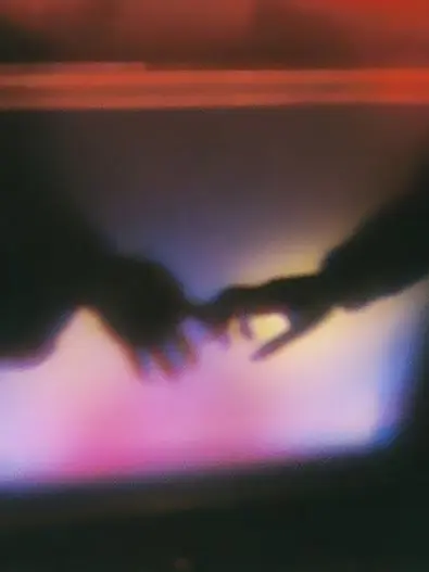 x9a3n의 밝게 떠오르는 불꽃을 보며