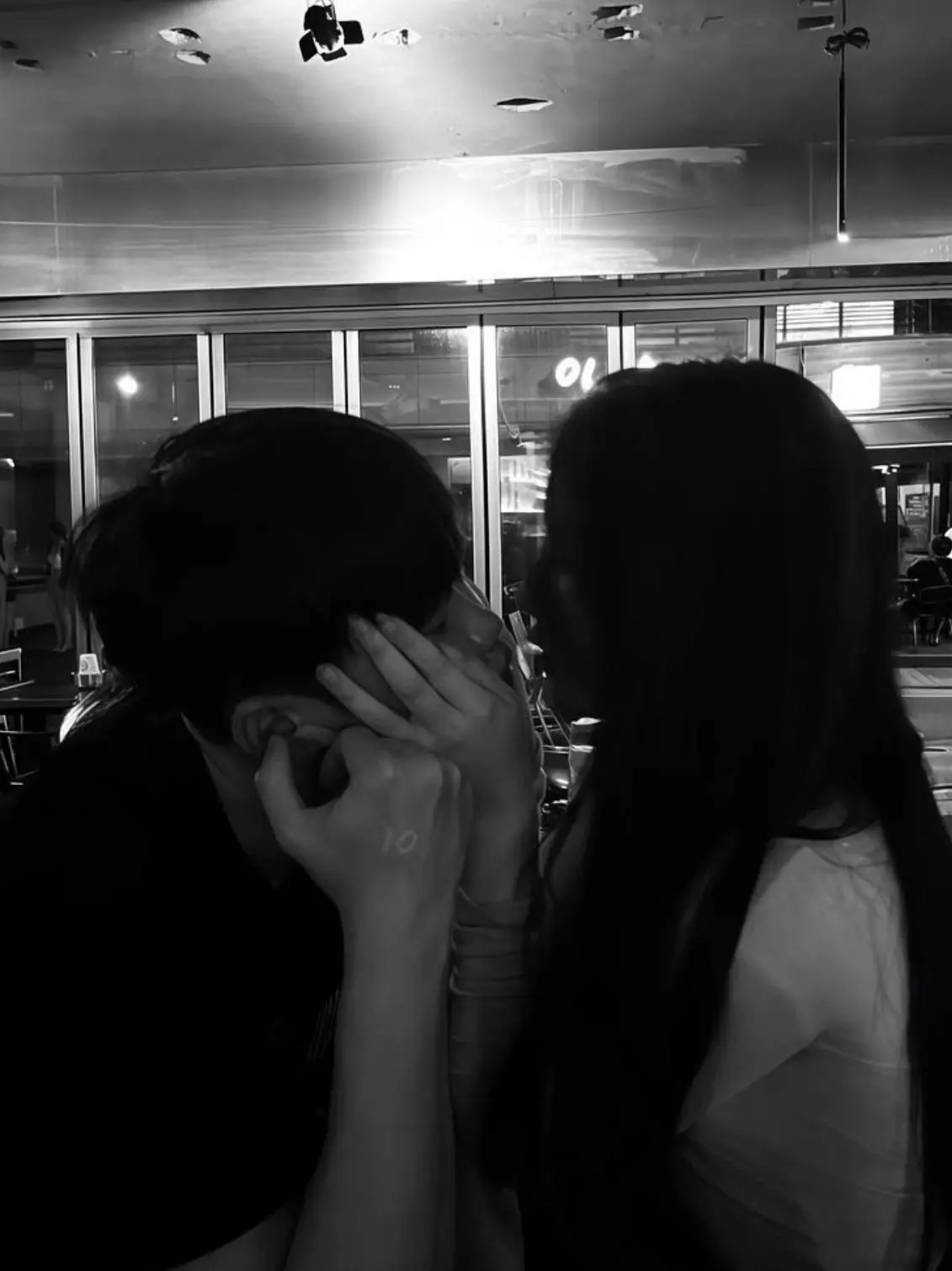 CostlyProbe0429의 psychopath boyfriend.