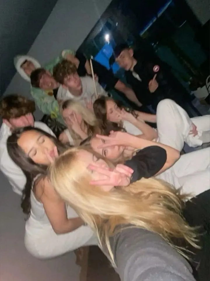 HannahWil의 FRIEND GROUPPPP GC