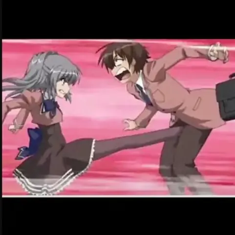 StiffGar0809의 자꾸 내 낭심을 차는 여친