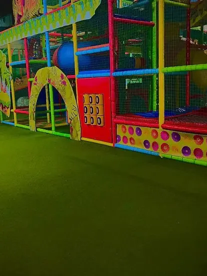 I_love_Noob의 Looping the rooms