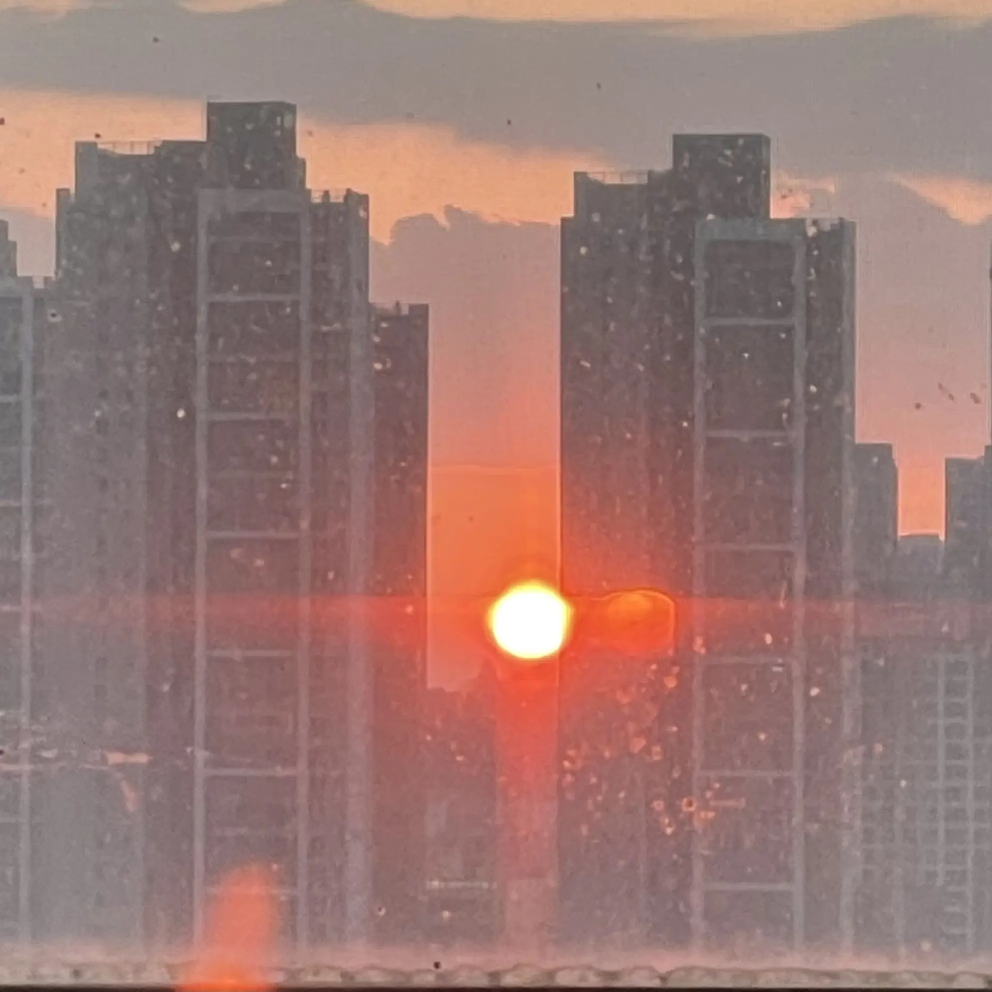 SureIce8144의 로블록스 사자보이즈vs헌트릭스!