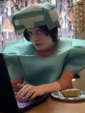 Azzy_Randims의 Creebus