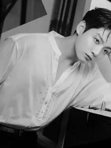 illovejk의 born to be his.