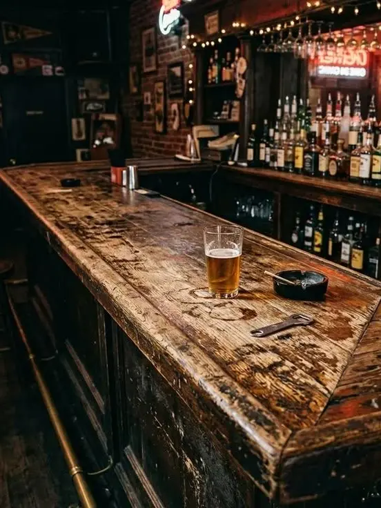 cherris의 𑣿 01 | 𝓐nother town, another bar.
