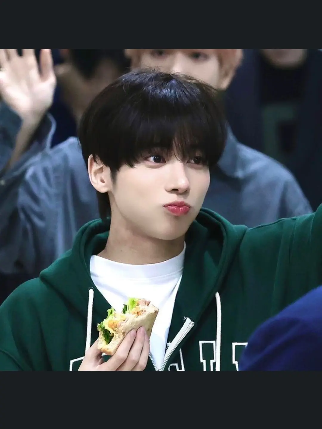 SlowHyena0170의 𝓣𝓮𝓪𝓱𝔂𝓾𝓷