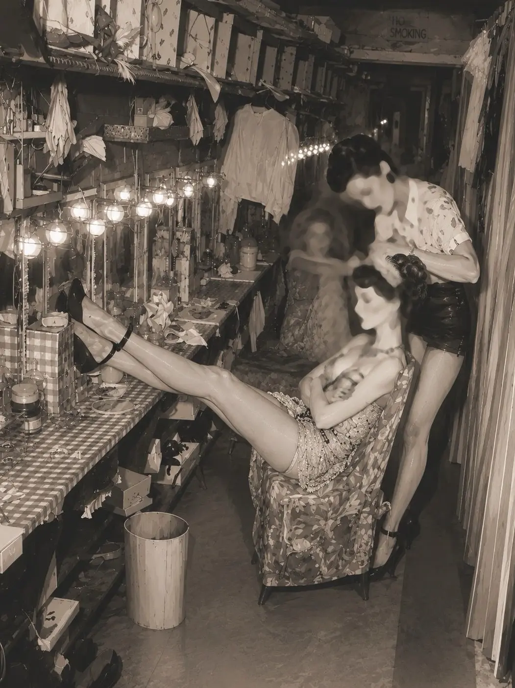 Spoiledsugarbaby의 Life of a Show Girl