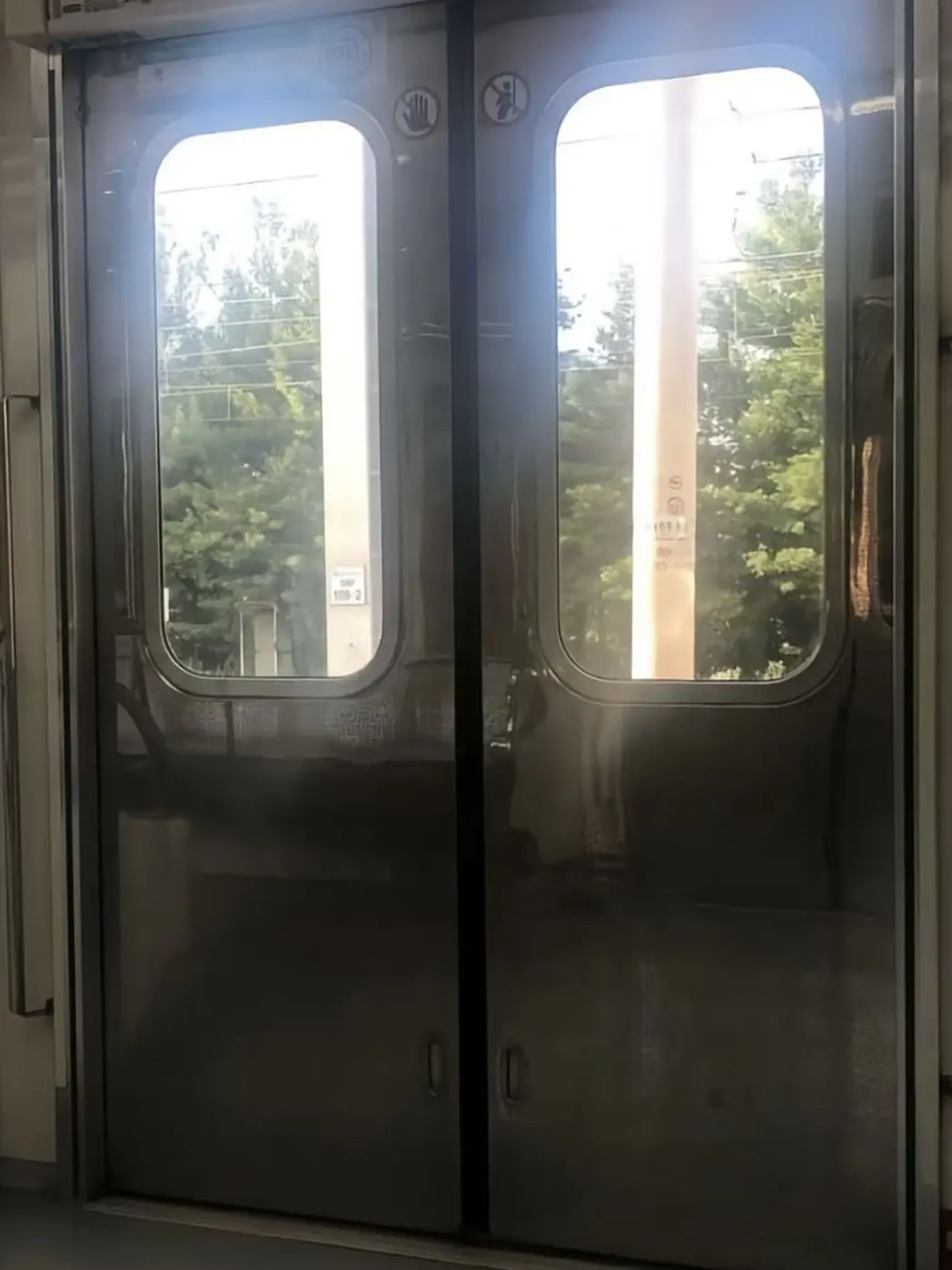 SilverChime1875의 推しカプを見ていたはずが…