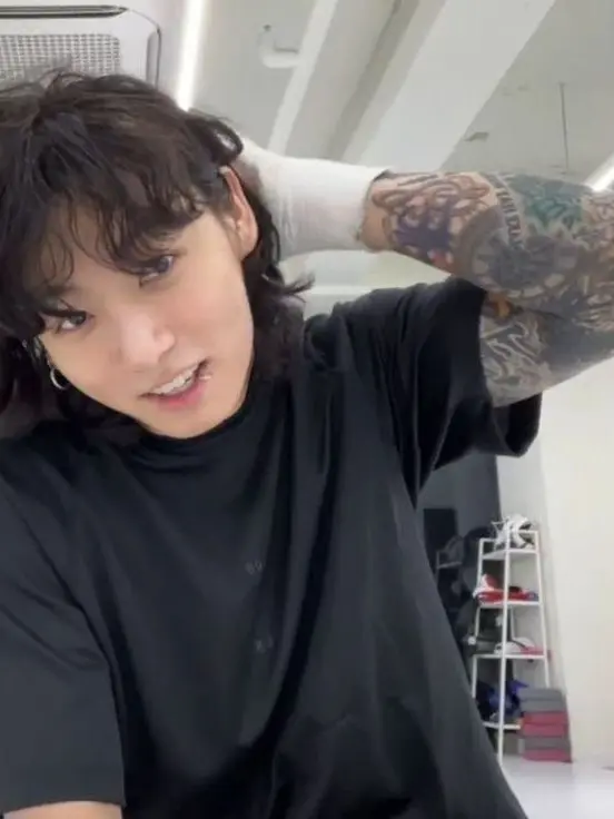 CH3RRYP13의 Dating/messing around with an idol