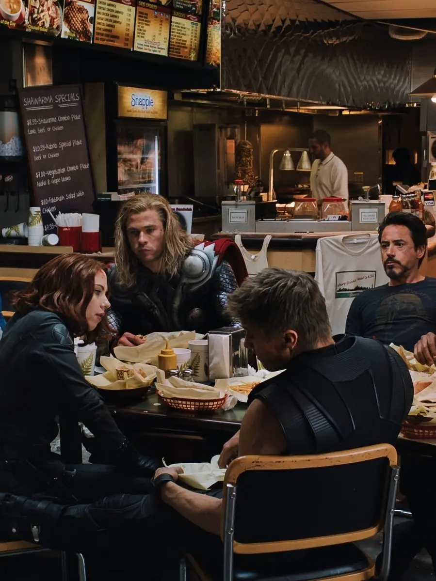 Marvelfics의 𝓪𝓿𝓮𝓷𝓰𝓮𝓻𝓼 𝟤𝟢𝟣𝟤