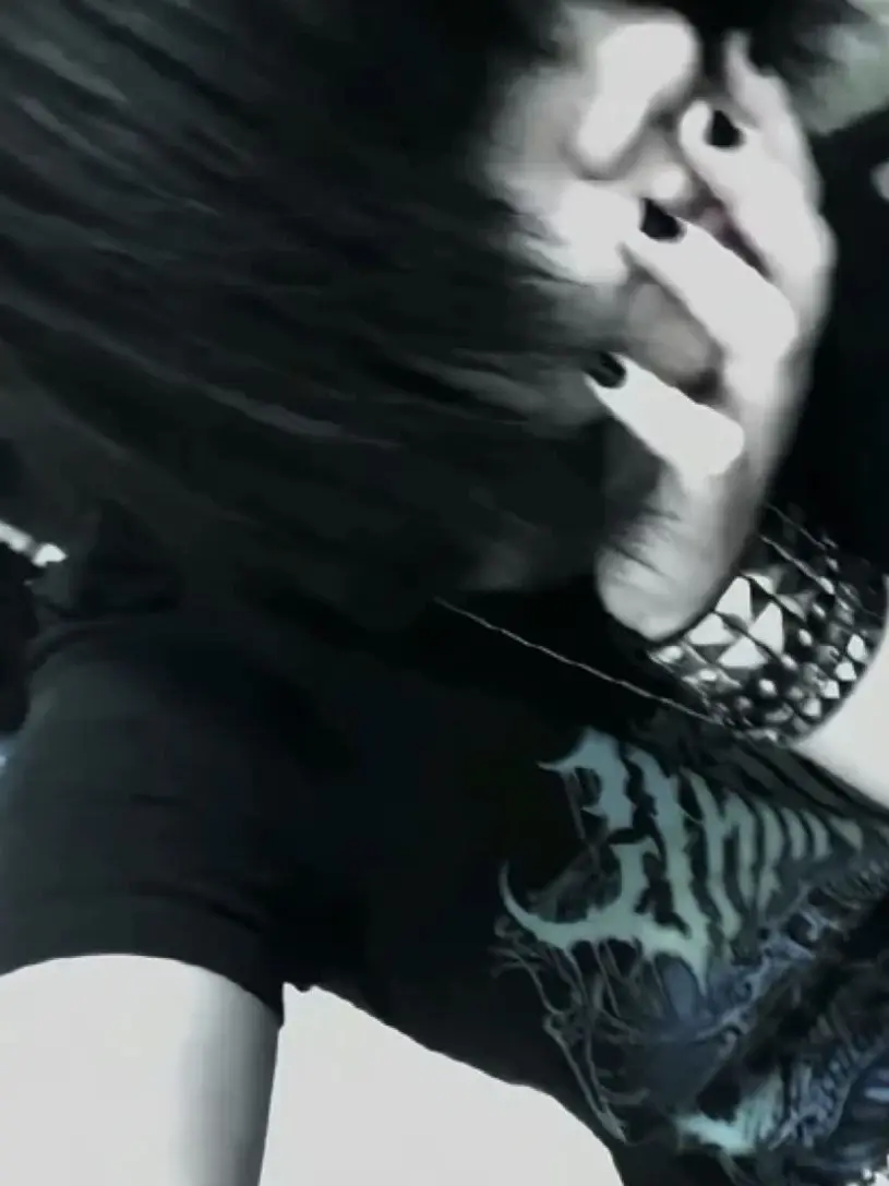 Nanannananaa의 Emo classmate