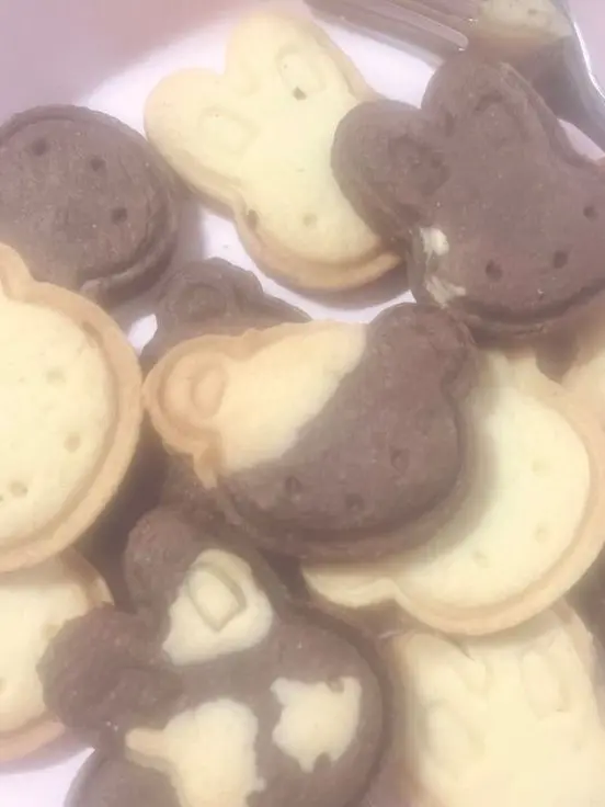 Uwaaaay의 《あなたとどこかで 愛し合える予感》🐝