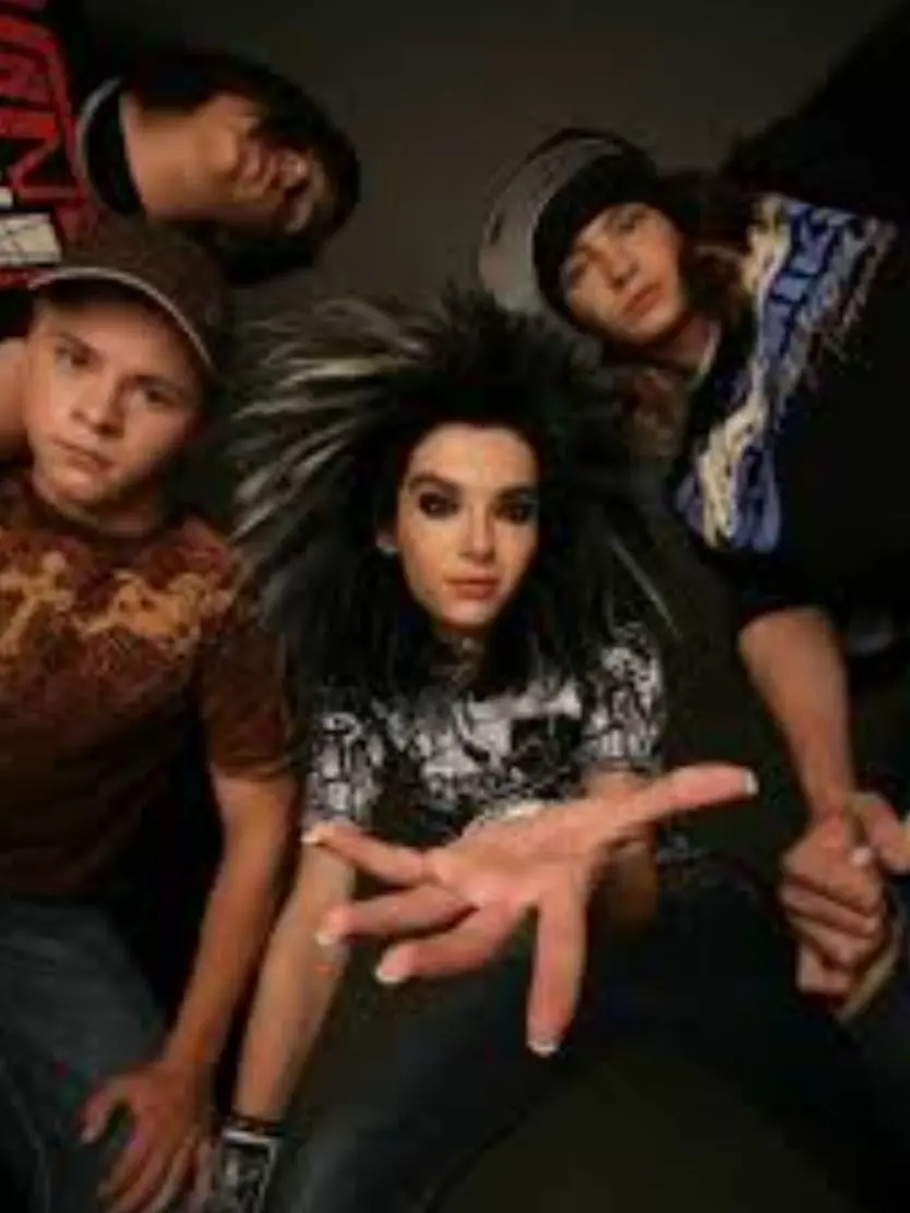RedRobin의 Tokio hotel