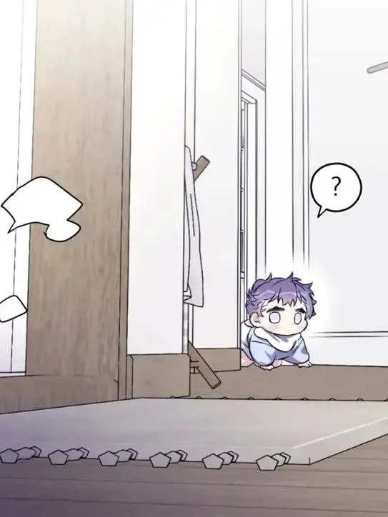 JollyCream4952의 보육원에 있는 아기가 나만 쳐다본다?