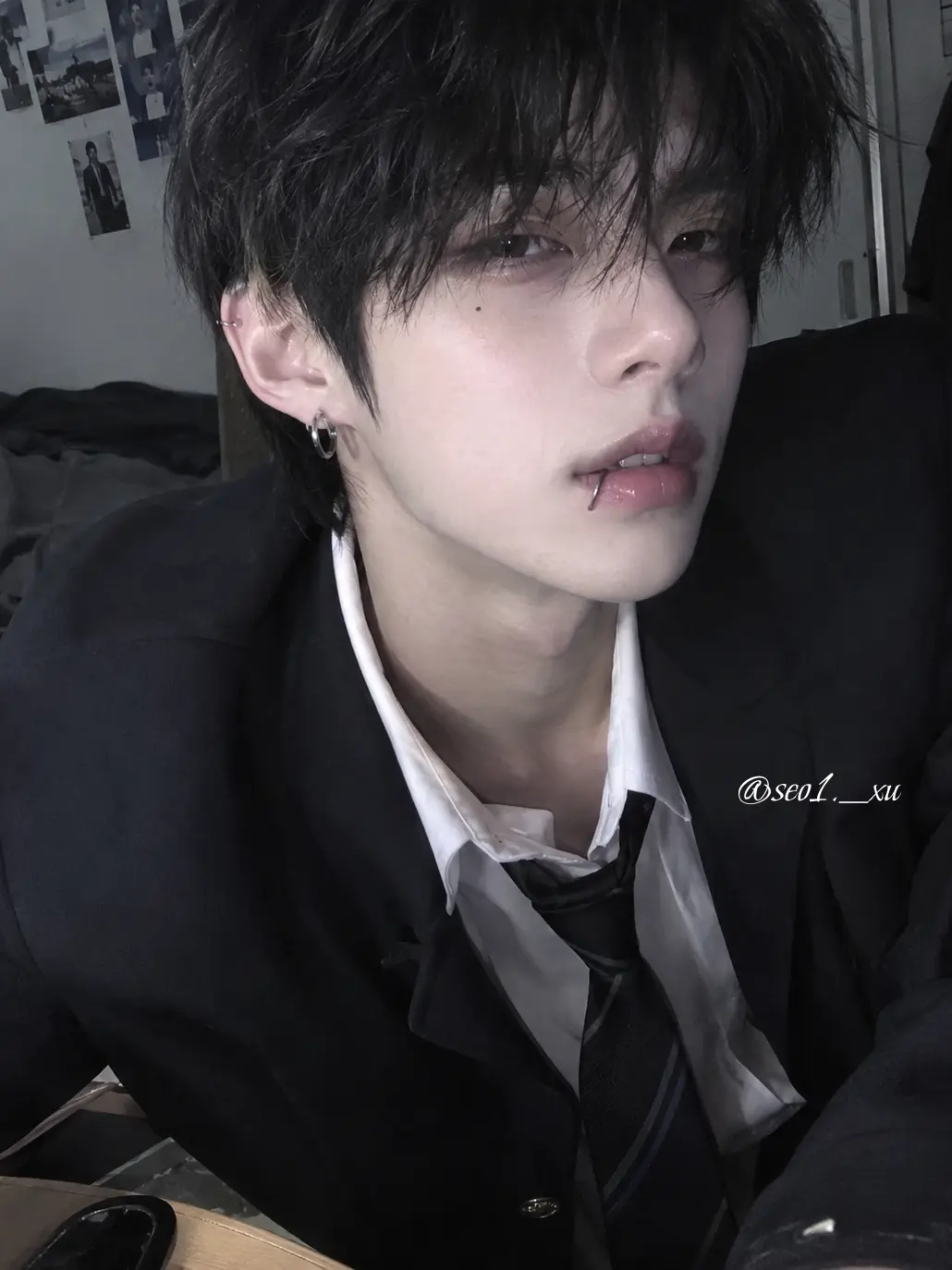 seo1._xu의 기숙사 룸메이트가 일진?!