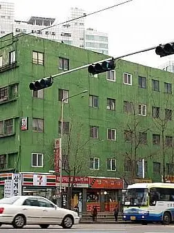 GrassyFleet8974의 激安アパートの住人