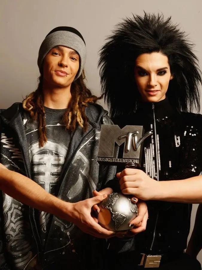 Hoesbeforebros의 Tokio Hotel