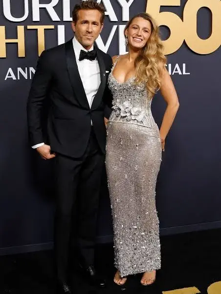 K_E_Y의 Blake Lively and Ryan Reynolds