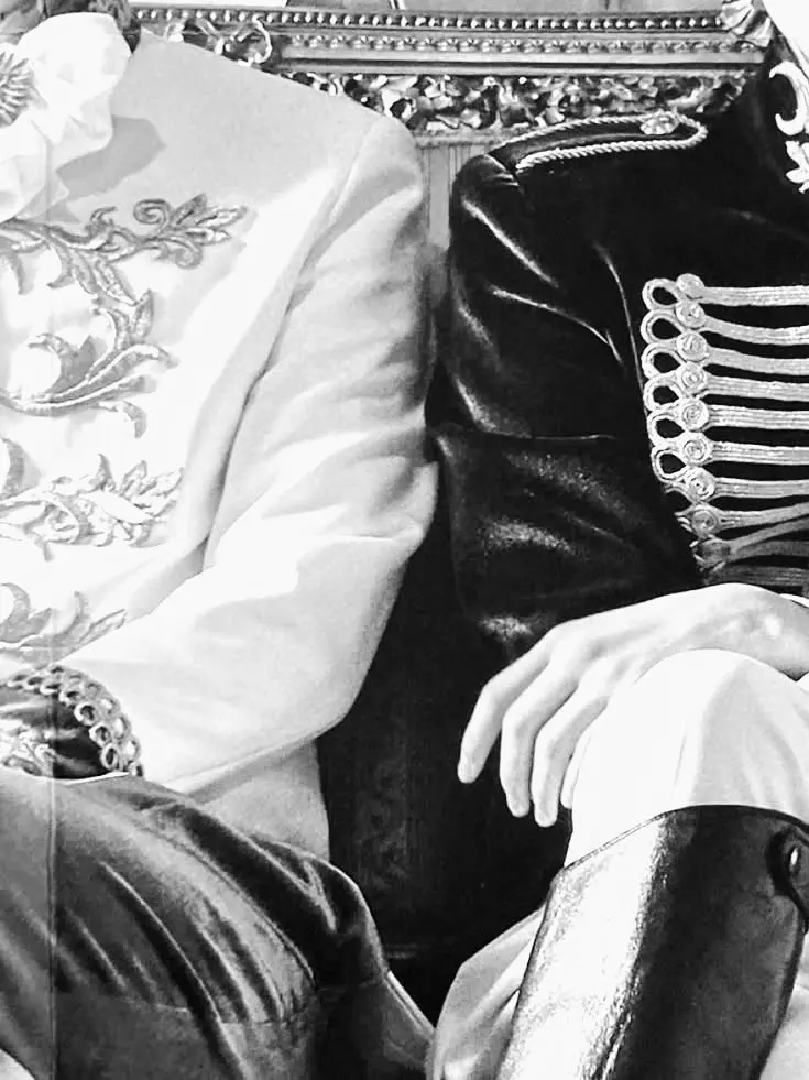 QuirkySuit3635의 The Prince’s Personal Maid