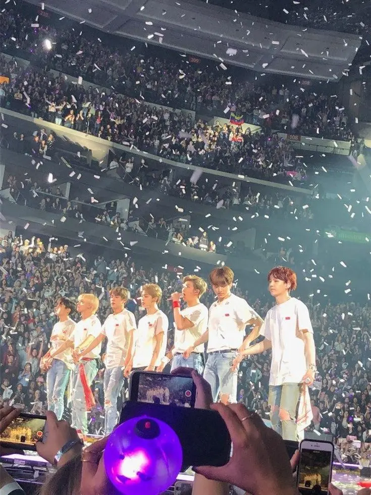 precious_XxPSxX의 `•|YOUR first concert BTS|•`