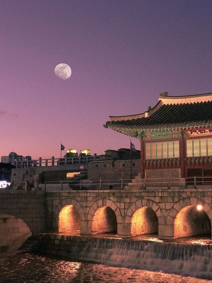 「먹물이 마르기 전에」 대표 이미지