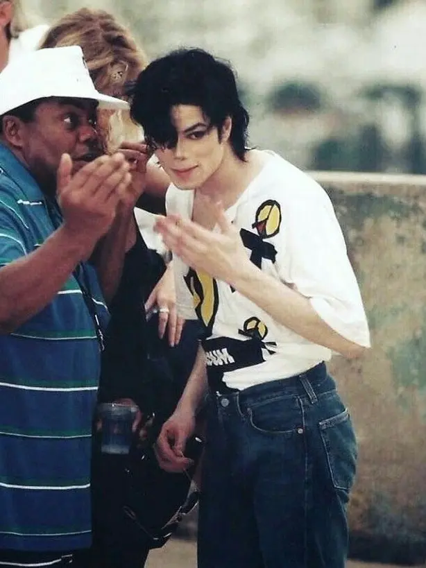 WhoKn0ws의 Stranger in Rio 021