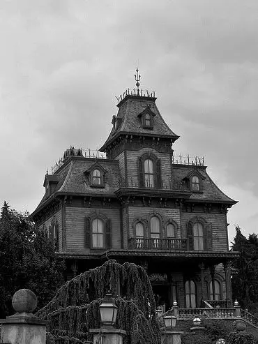 IvoryIvy의 Sell the Haunted Houses