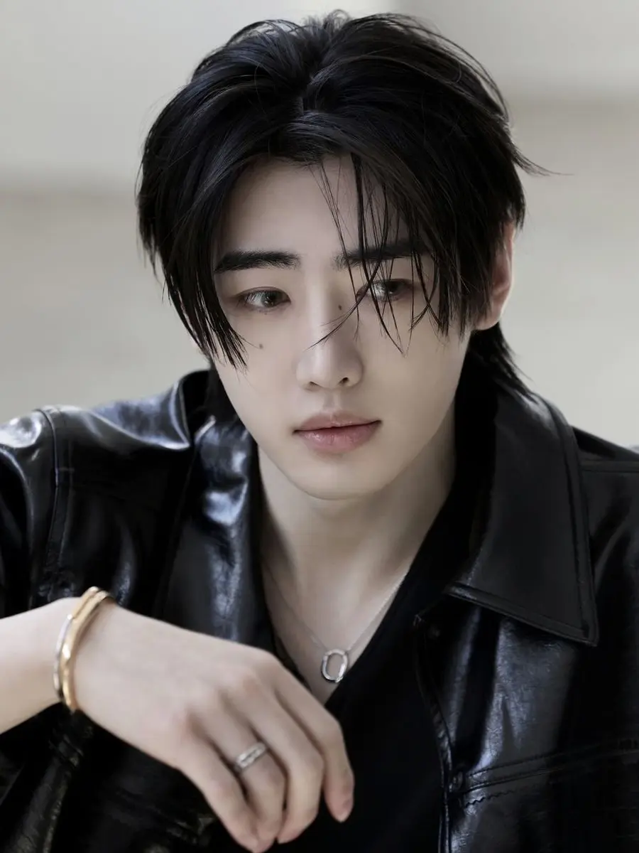 EnhypenLover48의 Love at first sight 💗