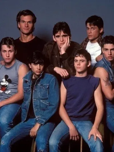 3mma_m00n의 The outsiders