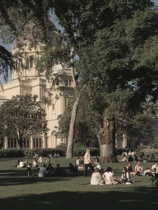 Polyphagia의 Kiran Bright