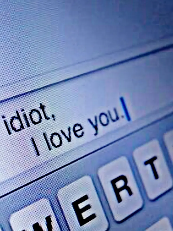 Para-dise의 좋아하지만 네가 쥔 그 아픔이 .