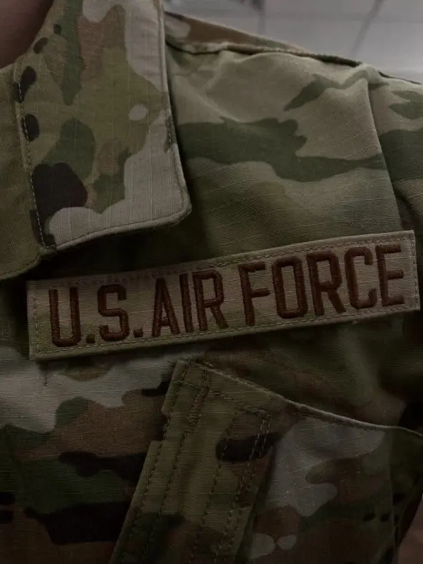 HerBooksComeToLife_Only_Ana.의 The Airman Next Door